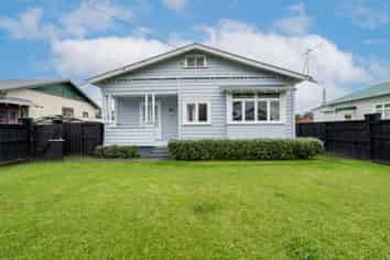 3 Bernard Street, Avenues