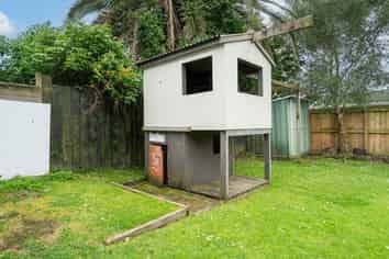 3 Bernard Street, Avenues