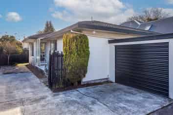 2/19 Boon Street, Sydenham