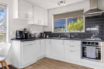 2/19 Boon Street, Sydenham