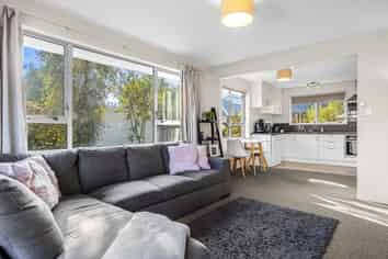 2/19 Boon Street, Sydenham
