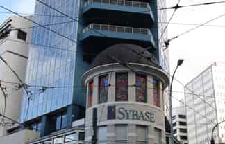 Quality Full Floor Close to Courts - 340sqm