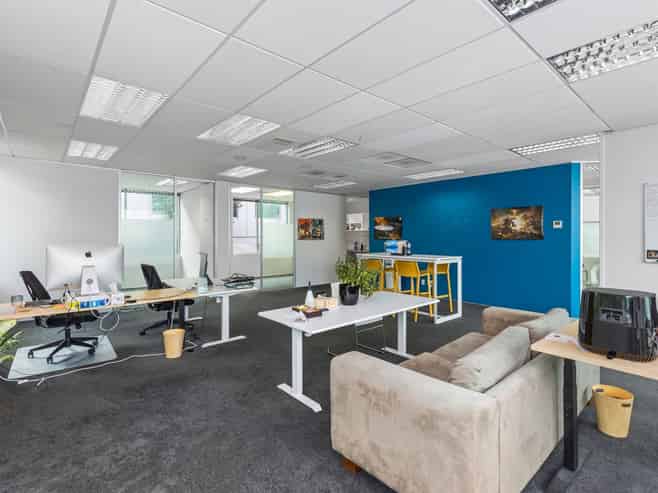 Move-in ready 132sqm office in Albany