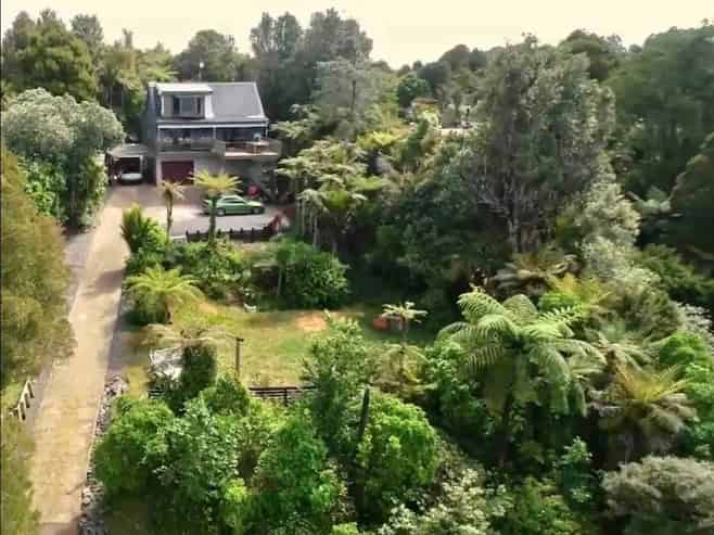 Auckland - Address withheld
