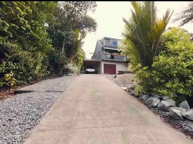 Auckland - Address withheld