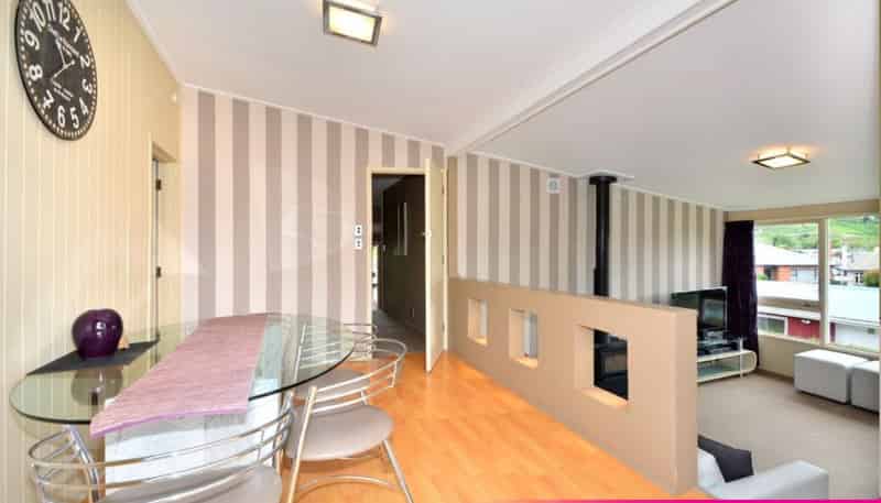 298 Kenmure Road, Kenmure