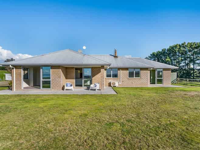 1217 Miranda Road, Miranda