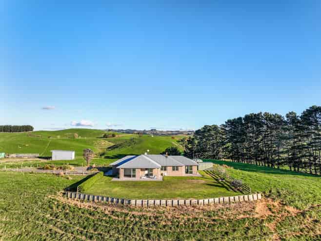 1217 Miranda Road, Miranda