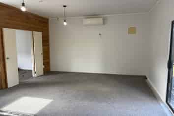 a/19 Merehai Place , Snells Beach