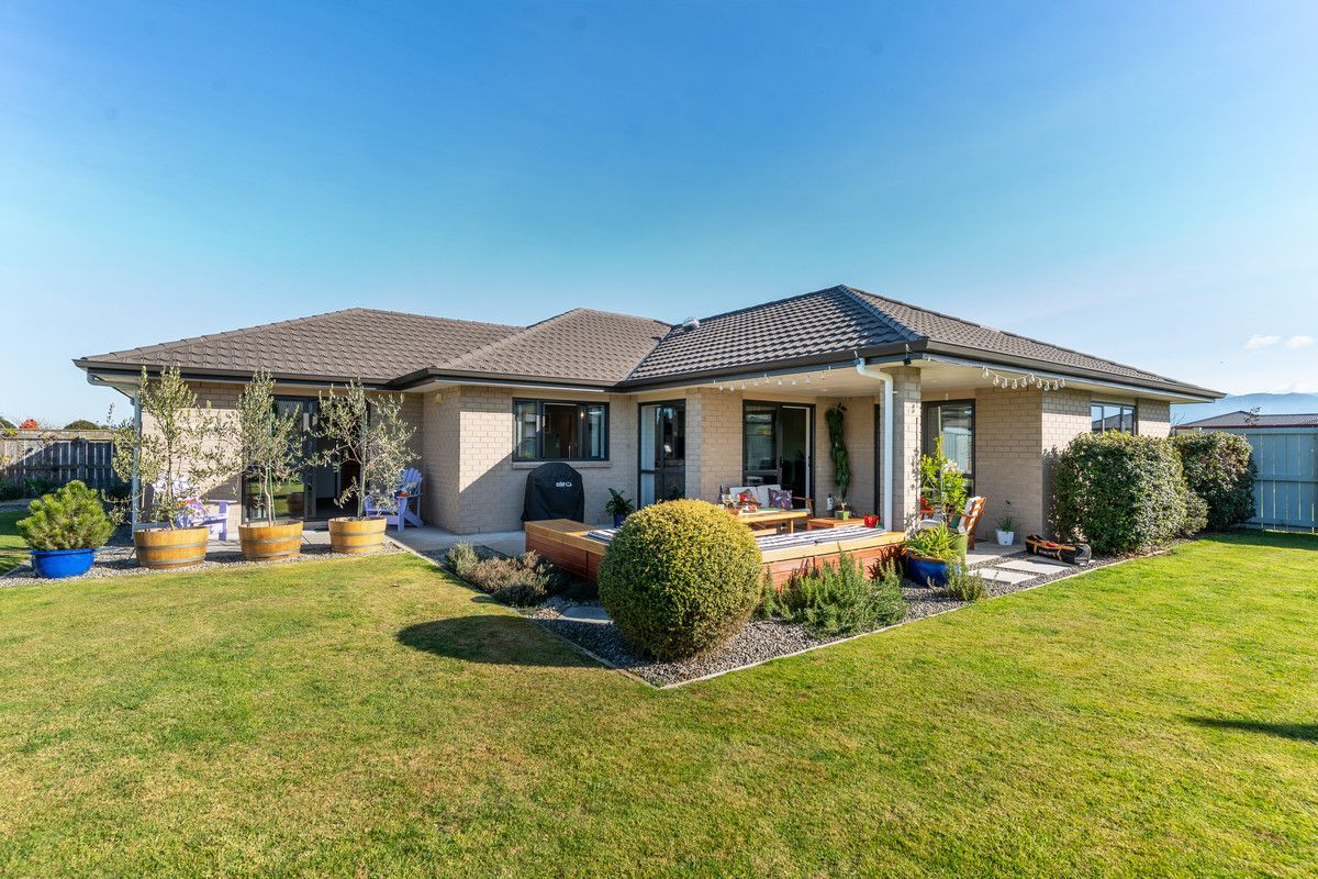 Wonderful 4-Bedroom Family Home in a Fantastic Location – pohled 3