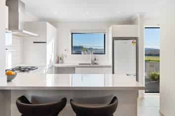 83 Andrew Jack Road, Silverdale