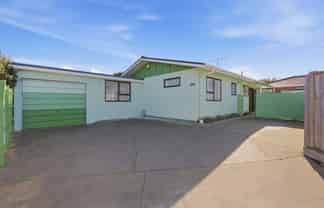 23A Bens Place, Springvale