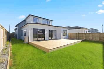 30 Korowhiti Road, Clarks Beach