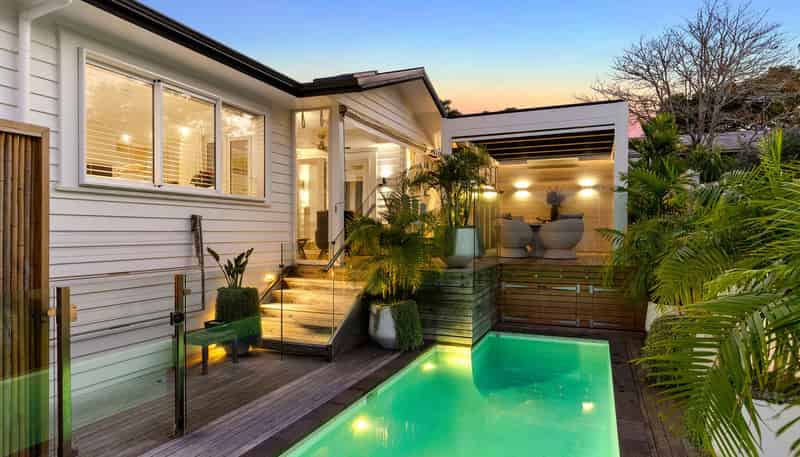 9 Penzance Road, Mairangi Bay