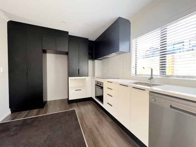 3/12 Charlemont Street, Whitiora