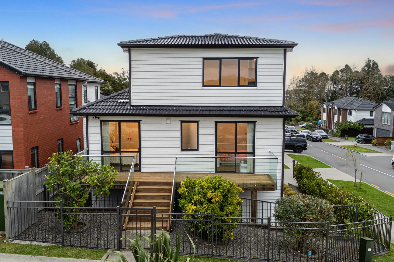 A stunning villa in Flat Bush! - View 3