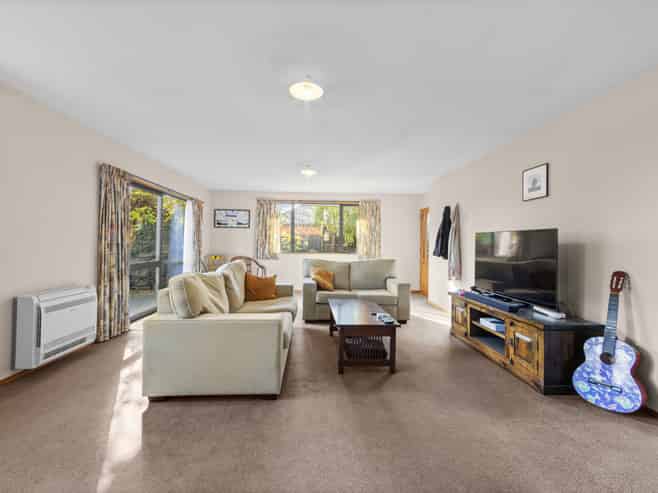 2/31 Sails Street, Papanui