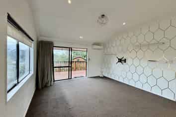 3/109 Don Buck Road, Massey