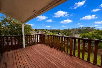 3/109 Don Buck Road, Massey