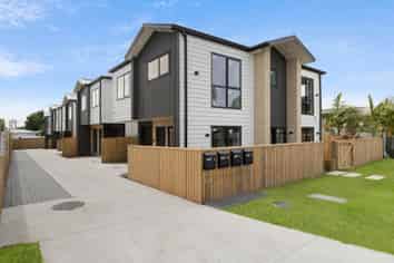 449A Massey Road, Mangere East