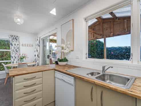 5A Moewai Park Road, Whitianga