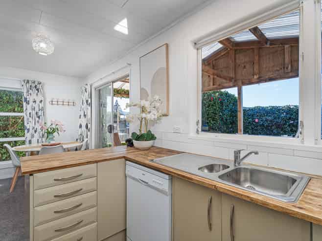 5A Moewai Park Road, Whitianga