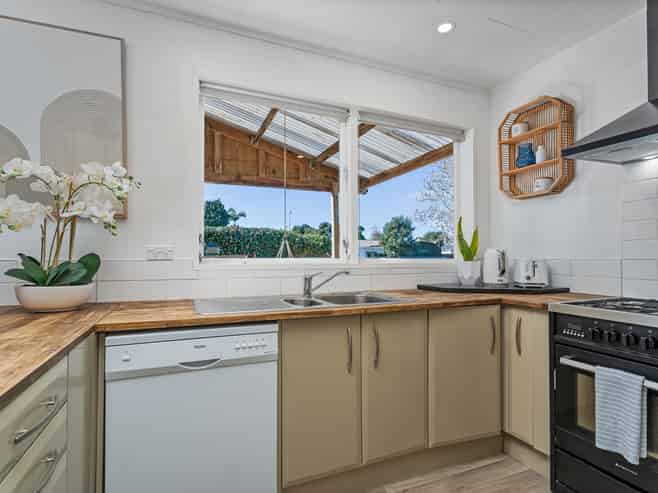 5A Moewai Park Road, Whitianga