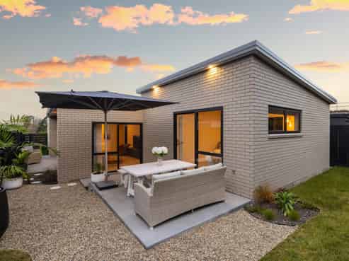 16 Lumino Terrace, Peacocke