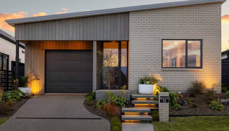16 Lumino Terrace, Peacocke