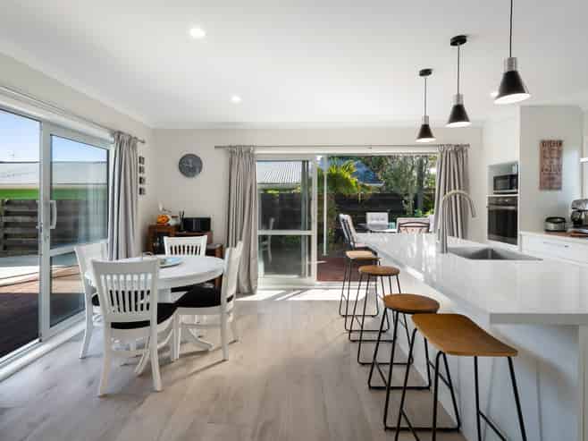 11a Hillview Road, Waihi Beach