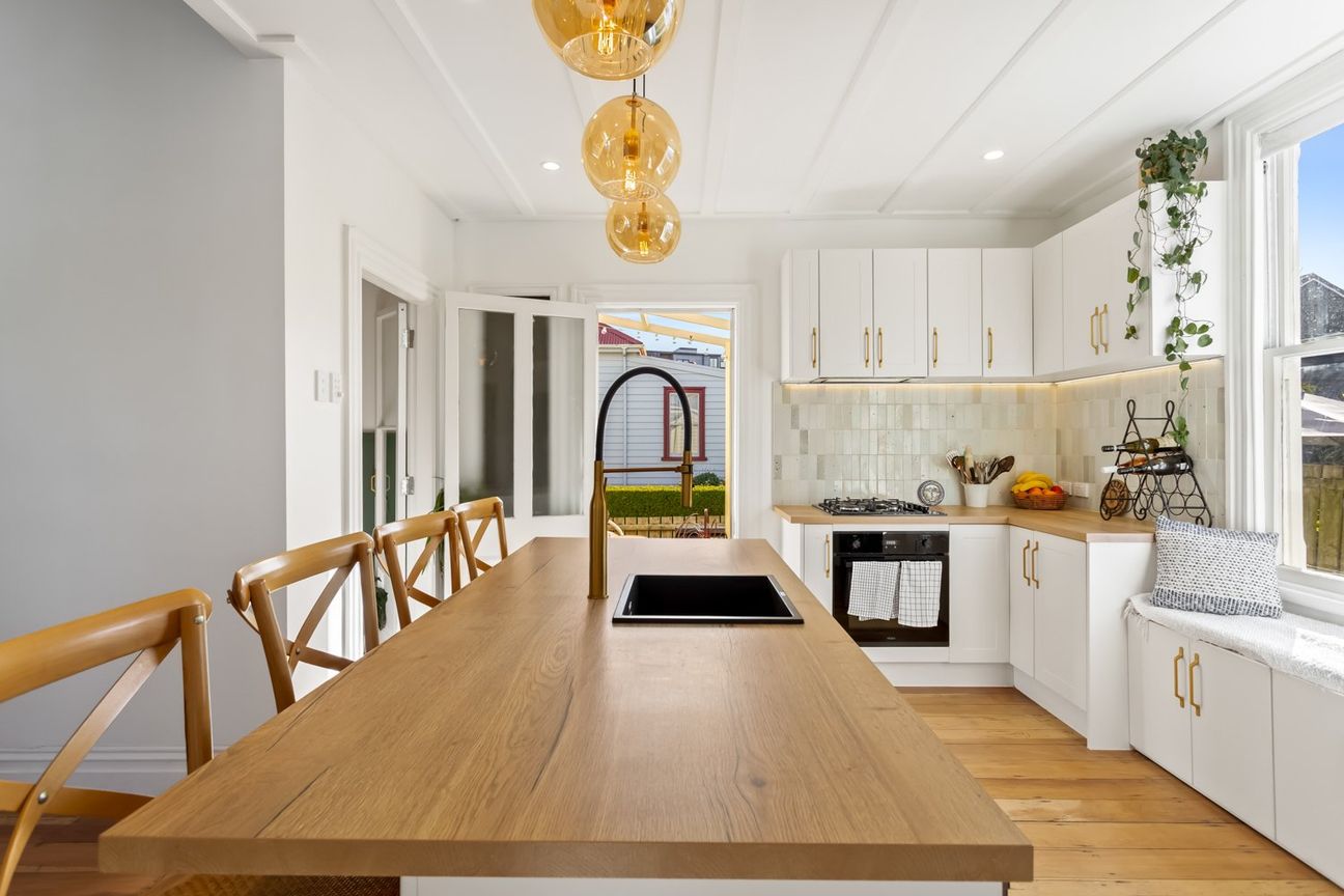 Timeless Villa With Plenty Of Charm - Mehr
