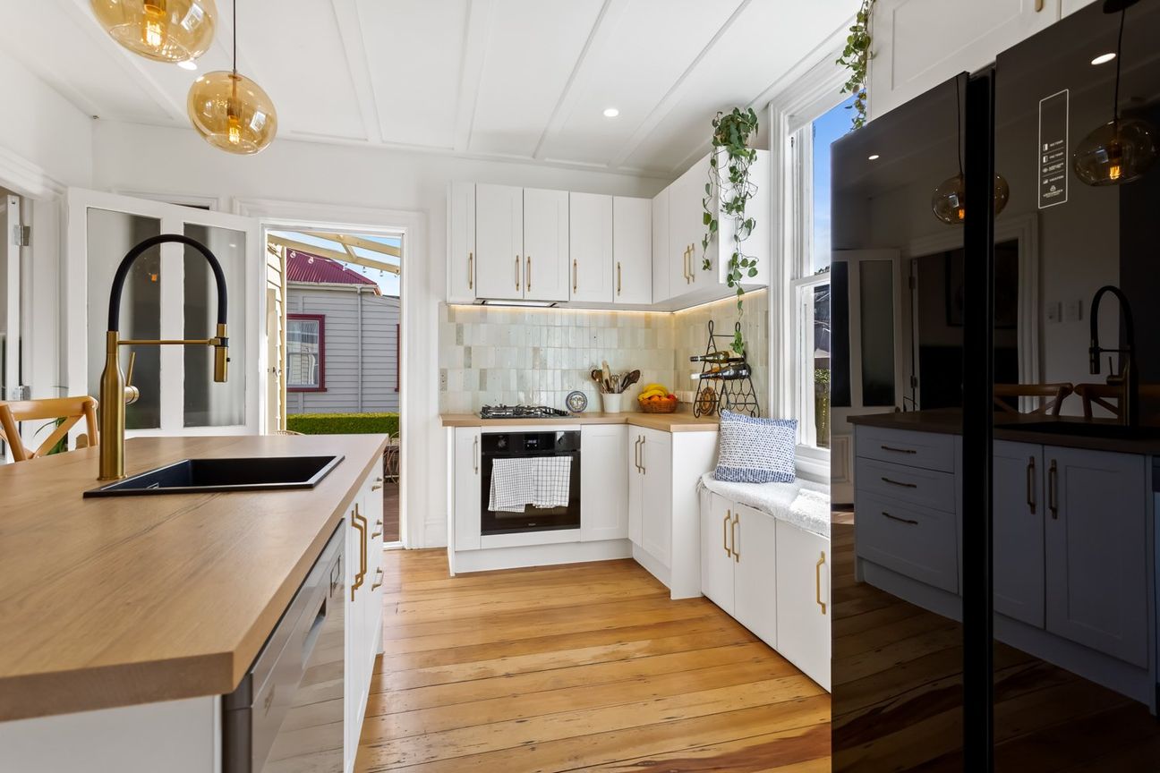 Timeless Villa With Plenty Of Charm - Ansicht 5