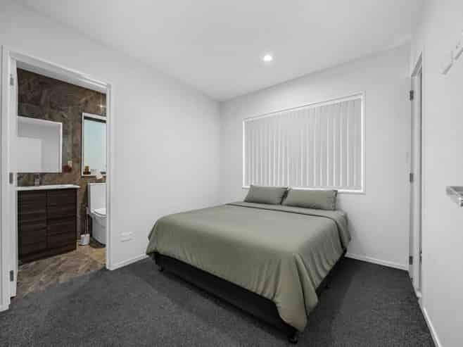 30A Jupiter Street, Rosehill