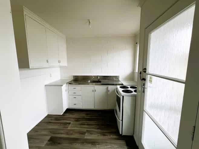2/33 Greensboro Street, Hillcrest