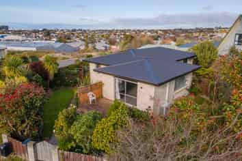 18 Jellicoe Street, Oceanview