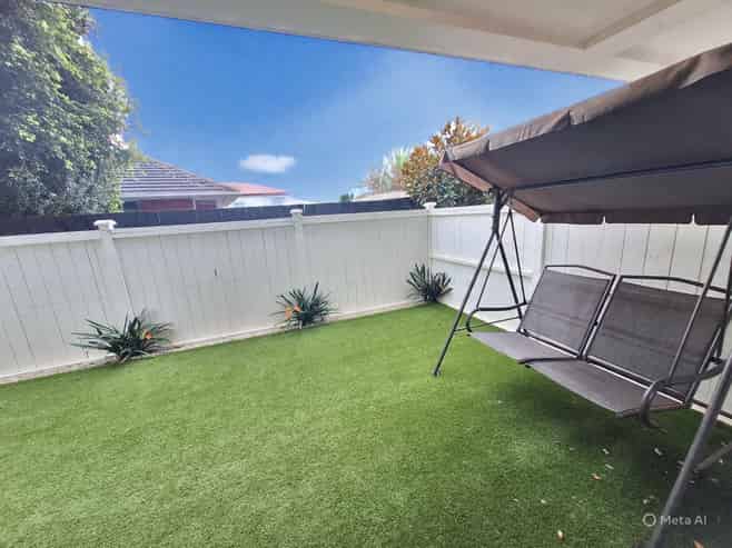G06/8 Gray Ave, Mangere East