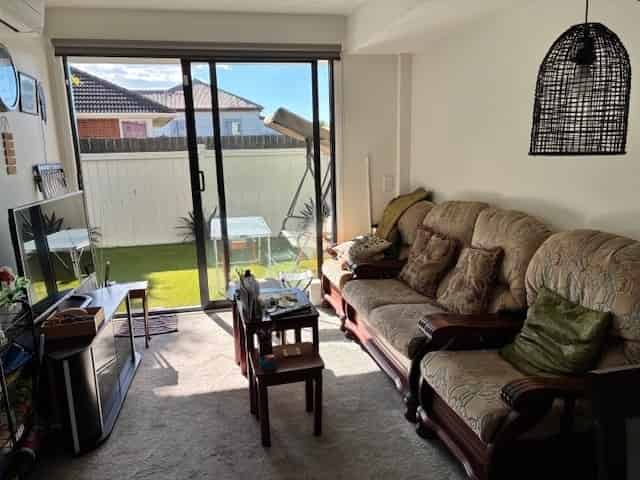 G06/8 Gray Ave, Mangere East