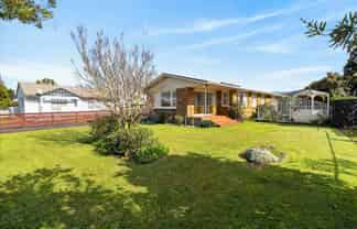 15 Carisbrooke Street, Katikati
