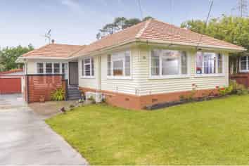124 Portage Road, New Lynn