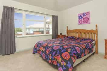 124 Portage Road, New Lynn