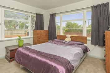 124 Portage Road, New Lynn