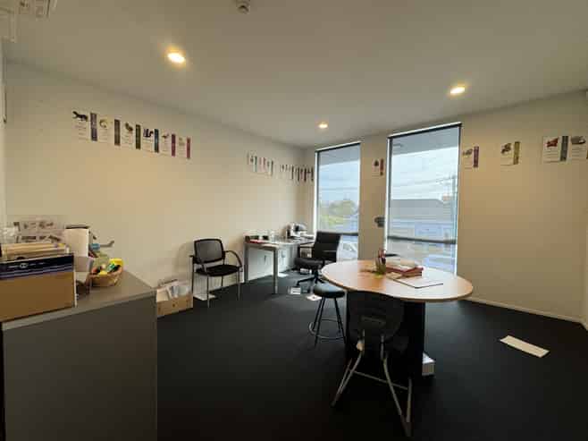 Boutique Merivale office