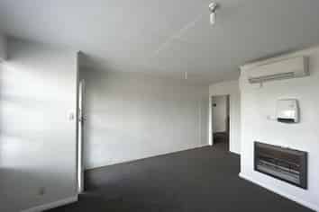 6/24 Pascal Street, Takaro