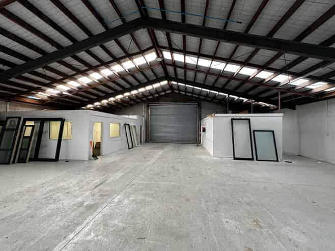 Quality Warehouse + Motivated Landlord