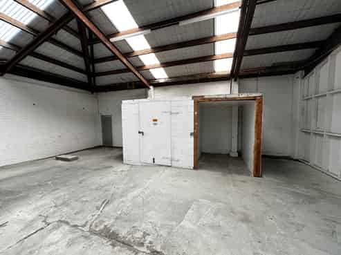 Quality Warehouse + Motivated Landlord