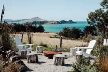 1140 Coast Road, Karitane