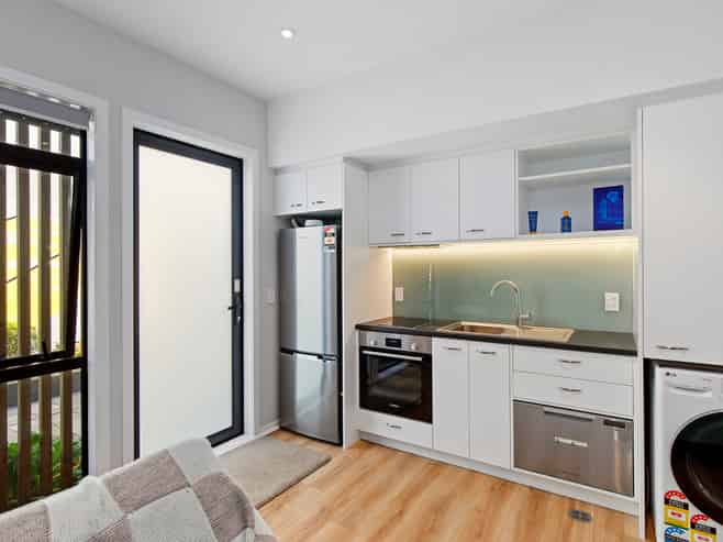 6/40A Dudley Street, Hutt Central