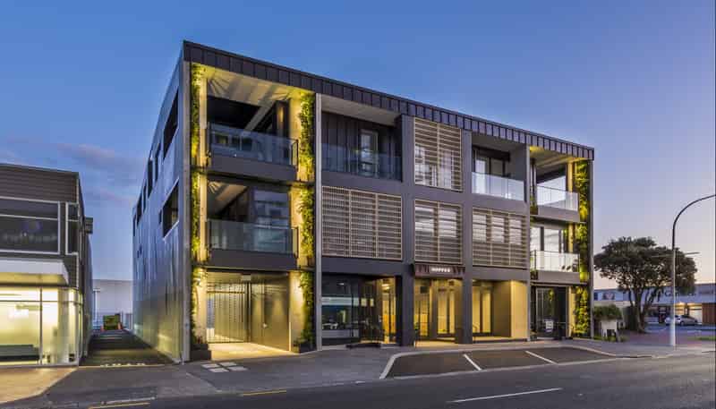 4/14 Tamariki Avenue, Orewa