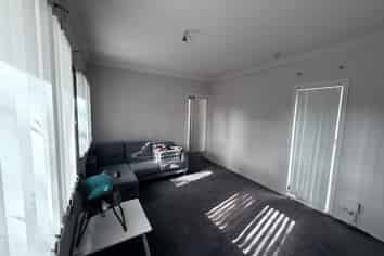 415B Richardson Road, Mount Roskill
