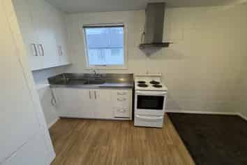 8/449 Durham Street North, Saint Albans